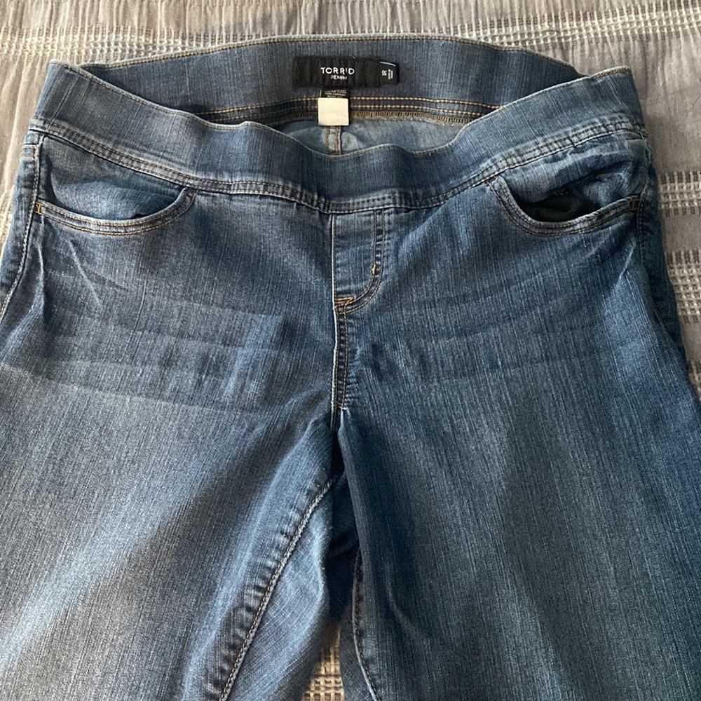 Torrid Pull On Jeans Jeggings 1X 1R 1 - Picture 2 of 7